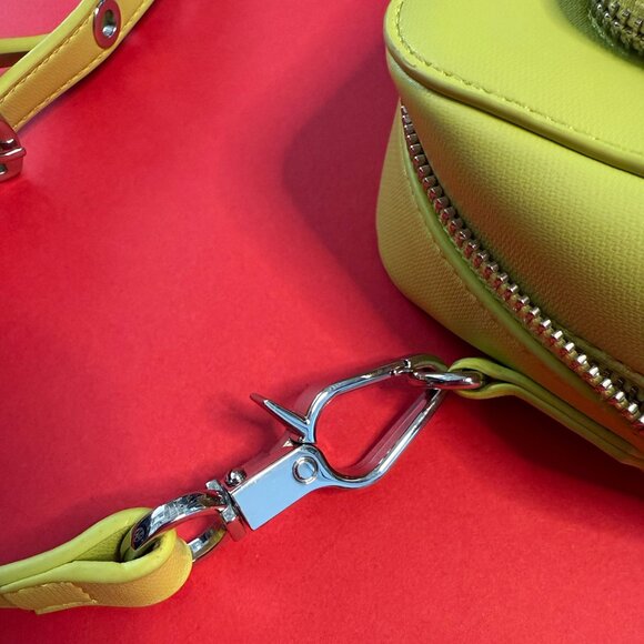 Sans Beast Yellow Vegan Leather Camera Bag – Eco-Friendly Statement Accessory - Picture 9 of 12